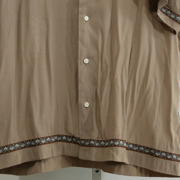Abercrombie & Fitch Men’s Short Sleeve Button Shirt L Taupe Brown Retro Trim - Picture 5 of 8